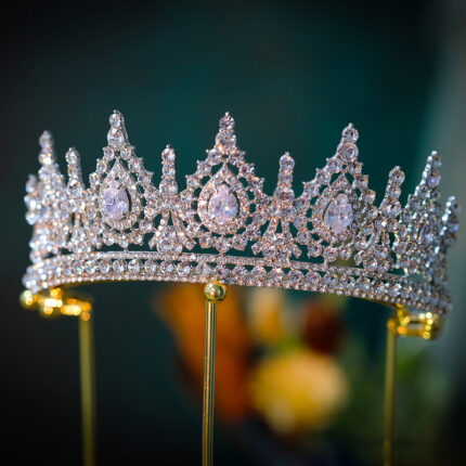 Luxus Cubic Zirkonia Krone Kristall Braut Diademe Kronen Que